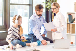 Windrose Düsseldorf, Beruf und Führung